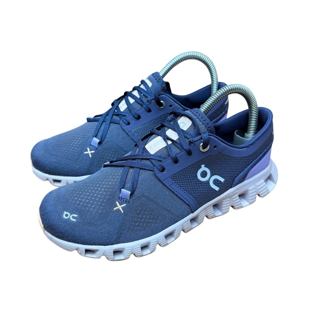 On Running Cloud X 3 Women size 6.5 Midnight/Heron